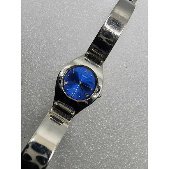 Fossil Steel Blue Watch FS-2562 Stainless Cuff Bracelet Silver Fashion Roman VTG - Picture 3 of 6